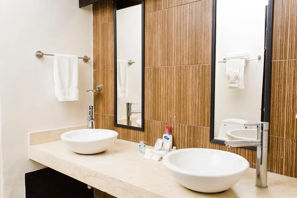 Ocean Front Corto Maltes 104 In Downtown Apartment Playa del Carmen 0*,  Mexico