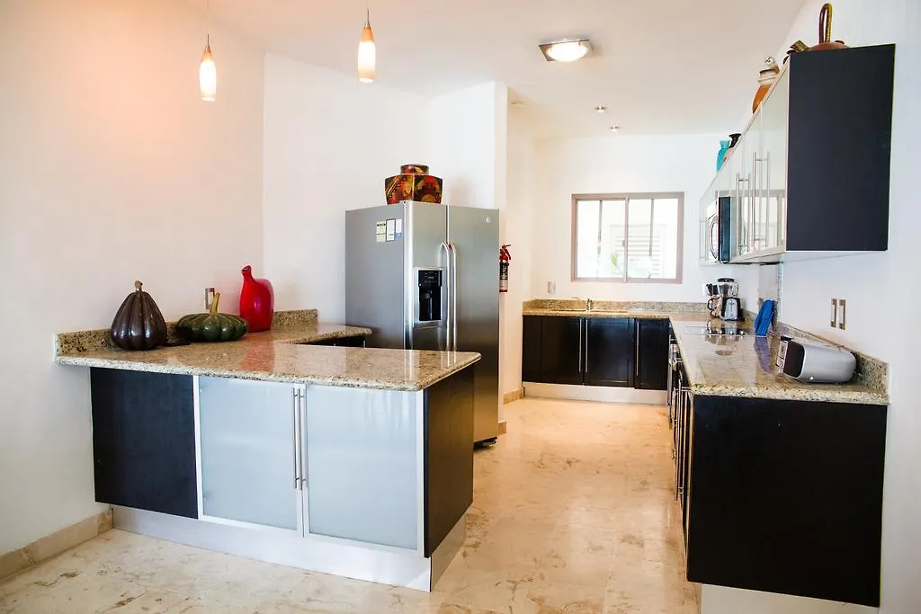 Ocean Front Corto Maltes 104 In Downtown Apartment Playa del Carmen
